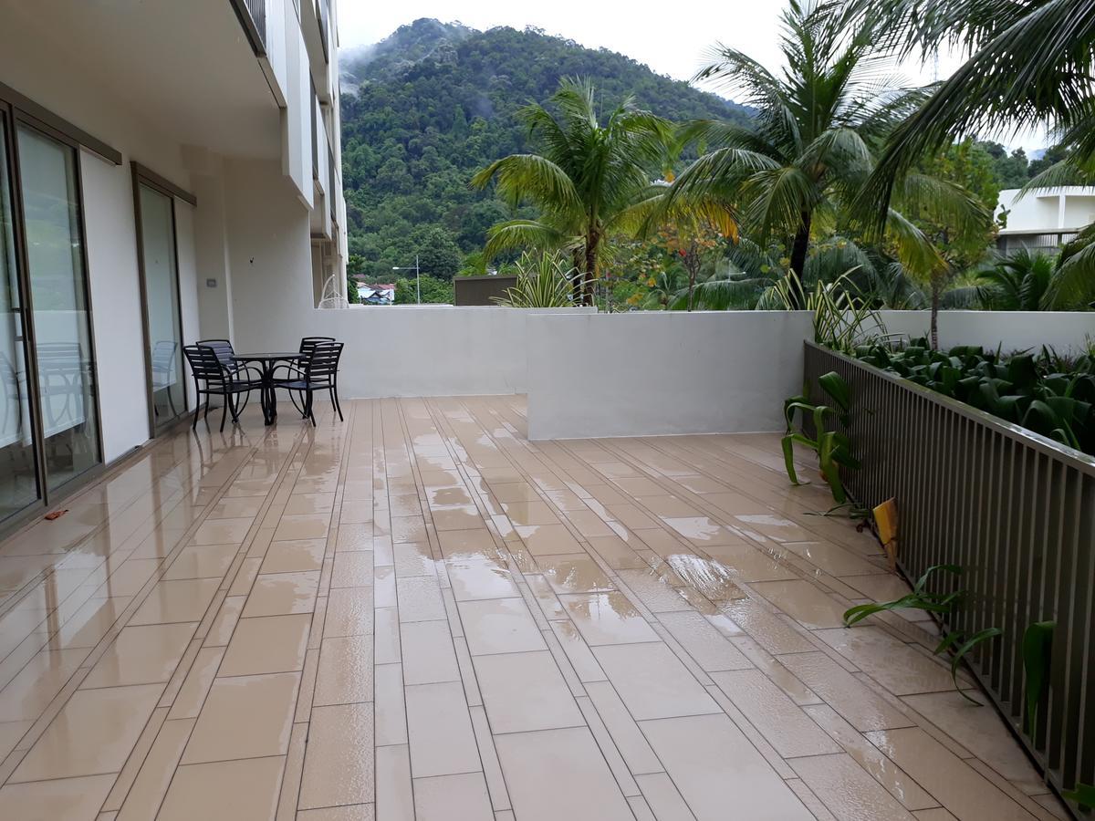 By The Sea Suites - Managed By Sdb Host Batu Feringgi Exteriör bild