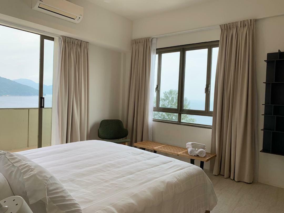 By The Sea Suites - Managed By Sdb Host Batu Feringgi Exteriör bild